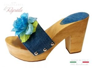 Read more about the article Wooden clogs are always the most sought after