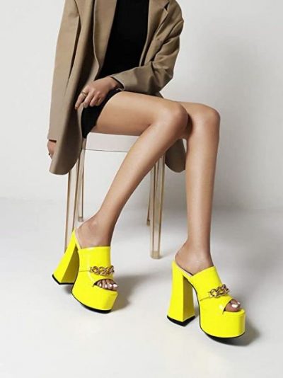 Sandali da donna con tacco alto e plateau